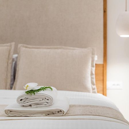 Casa Di Fiori Andros Suites エクステリア 写真